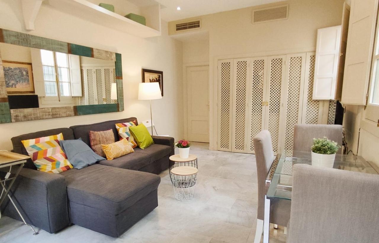 Homeyseville-Bright Apartment At Santa Cruz 4 Pax, Parking Optional Экстерьер фото