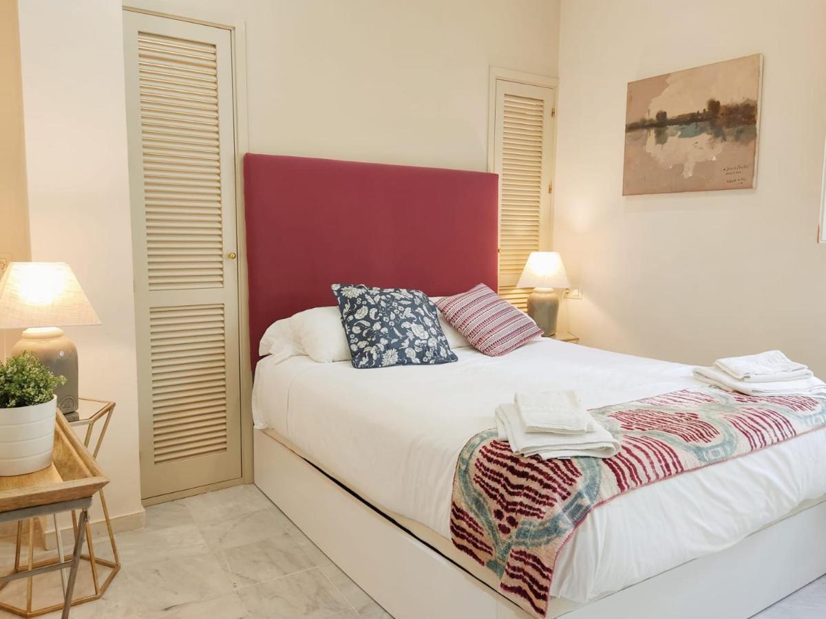 Homeyseville-Bright Apartment At Santa Cruz 4 Pax, Parking Optional Экстерьер фото